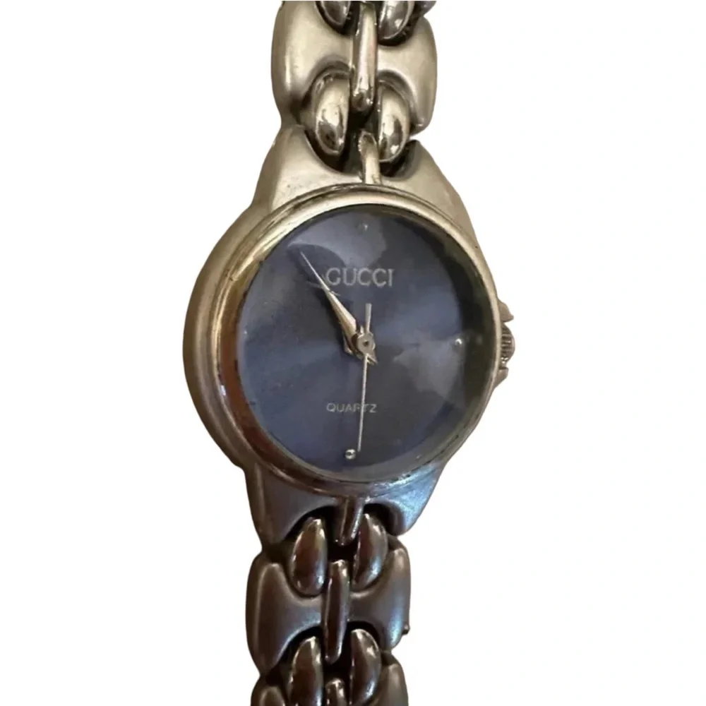 Vintage Gucci Silver Bracelet Watch